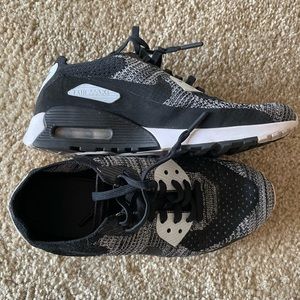 Women’s Nike Air Max